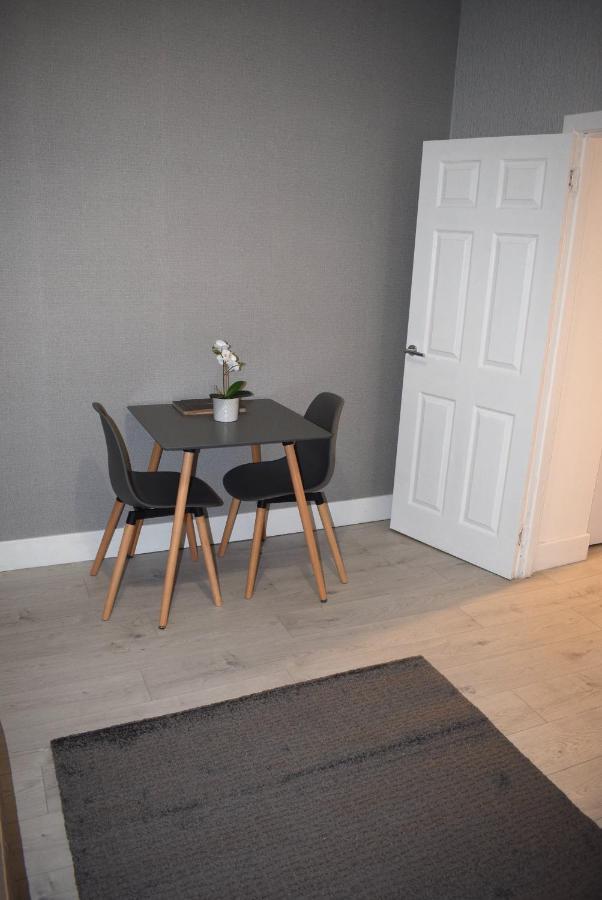 Apartment Kelpies Serviced Apartments- Robertson *