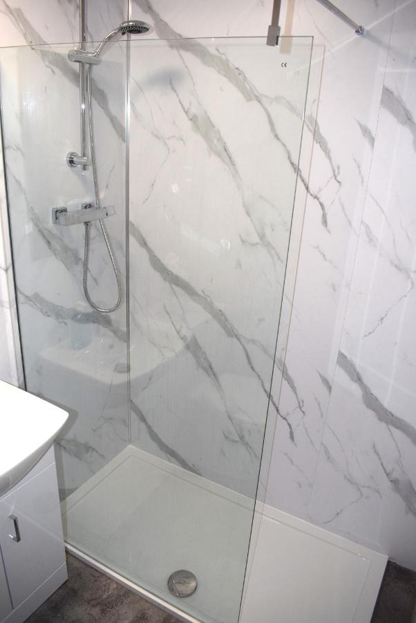 Kelpies Serviced Apartments- Robertson Falkirk